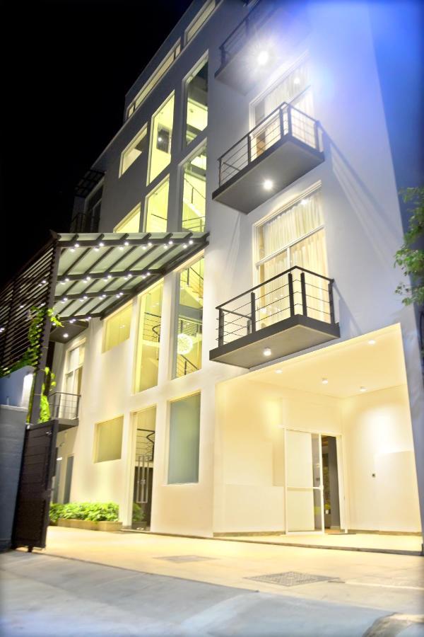 Belmont Boutique Hotel - Free Airport Shuttle Service Negombo Kültér fotó