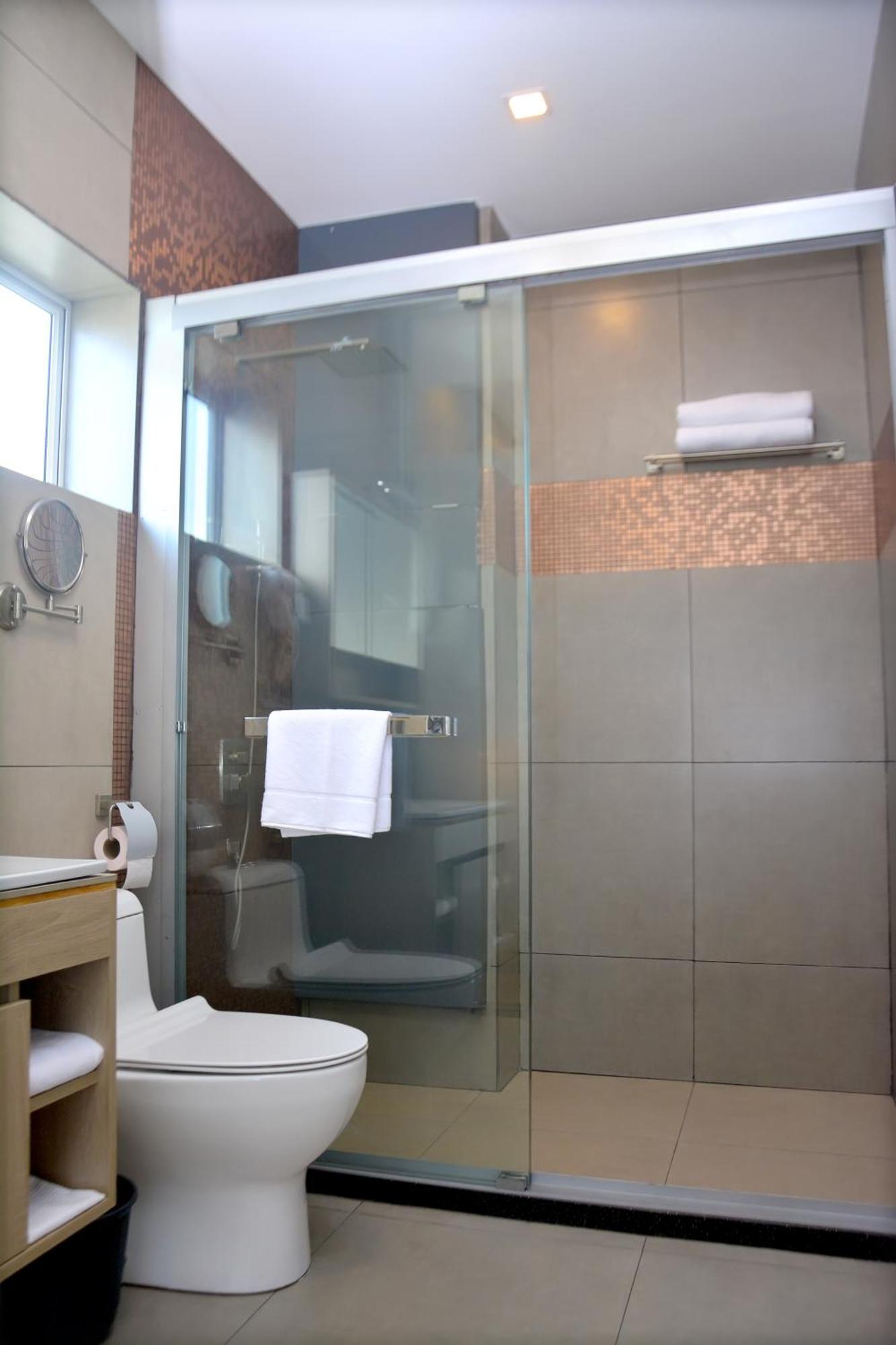 Belmont Boutique Hotel - Free Airport Shuttle Service Negombo Szoba fotó